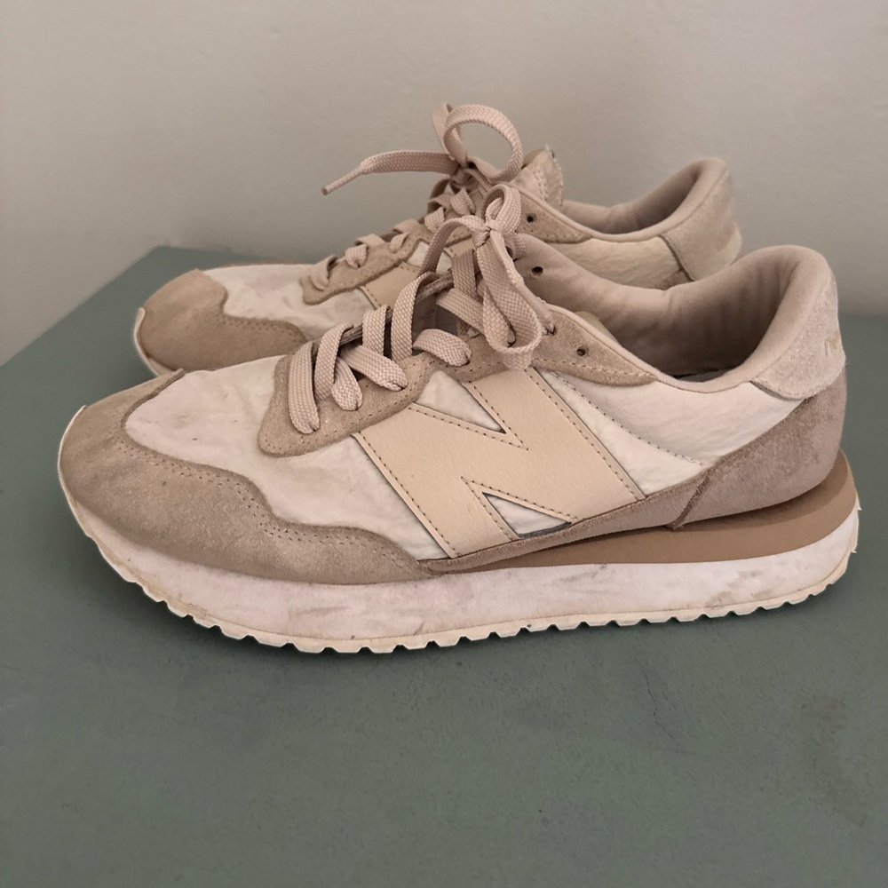 New Balance 237 Size 8.5